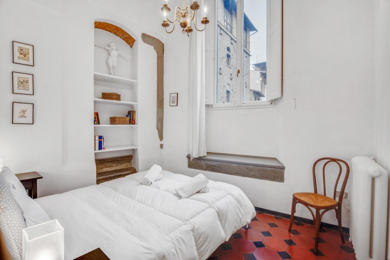 Porta Rossa Apartments Near Ponte Vecchio Firenze Bagian luar foto